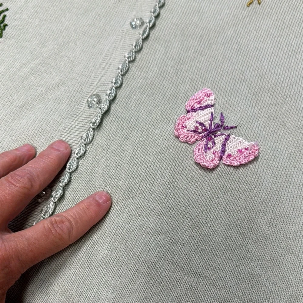 Storybook Knits Pastel Green Cardigan Floral Embroidery Sequins Plus Size 3X - Picture 11 of 12